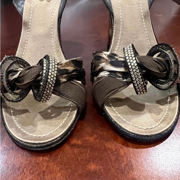 Authentic Rene Coavilla Shoes - Picture 4 of 11